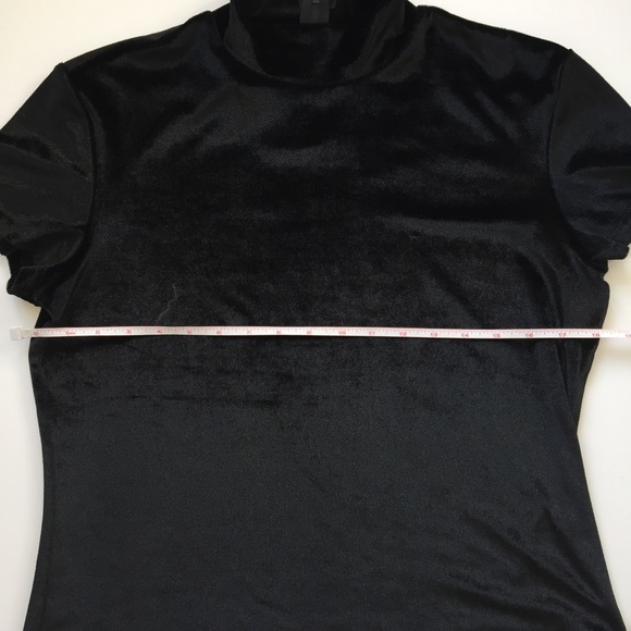 ❤️SOLD❤️ High Neck Vintage Top Black - Picture 5 of 8